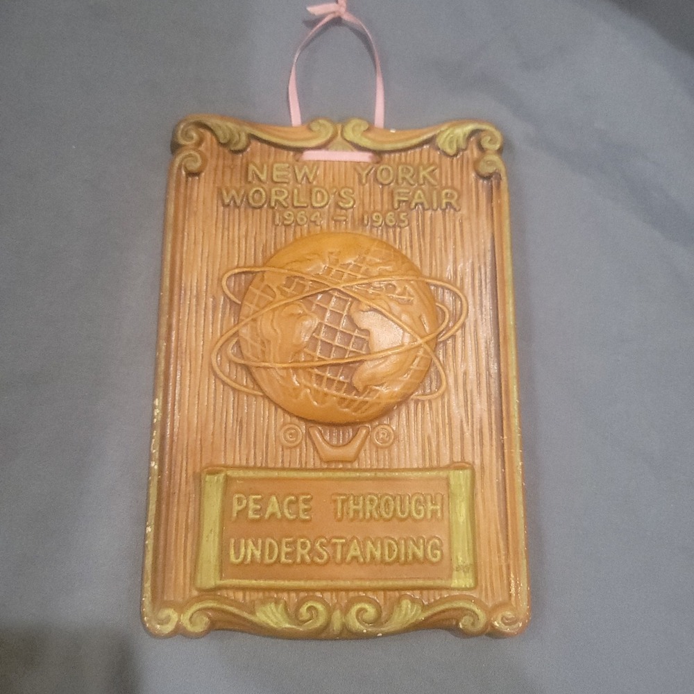 Vintage 1964-1965 worlds fair Ceramic Plaque Wall Hanging